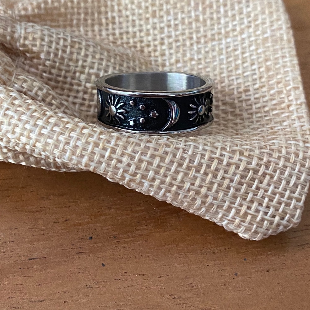 Celestial Unisex Black Stainless Steel Ring 🌙